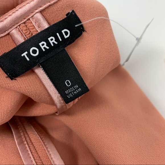 NEW TORRID DUSTY CORAL CREPE DRAPE FRONT BLAZER - Picture 9 of 14